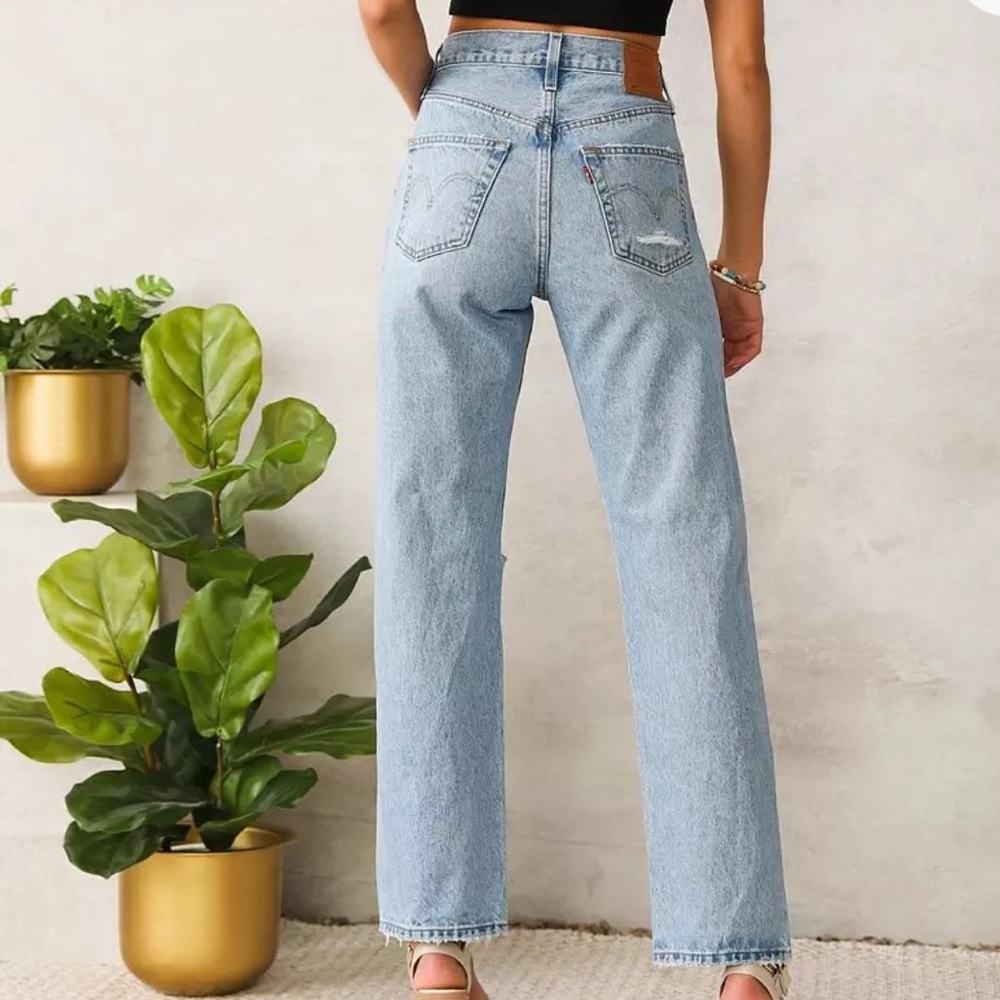 Levi’s Premium 501 90’s Women’s Straight Leg Distressed Jeans- 100% Cotton